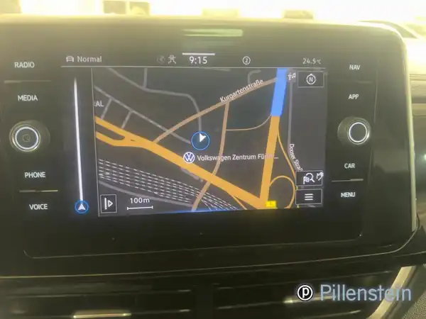 VW T-ROC (12/17)