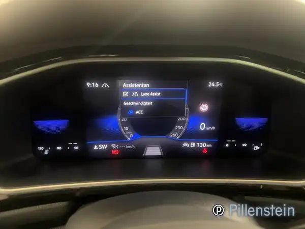 VW T-ROC (14/17)