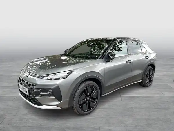 VW T-ROC (1/17)