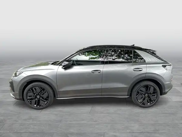 VW T-ROC (2/17)