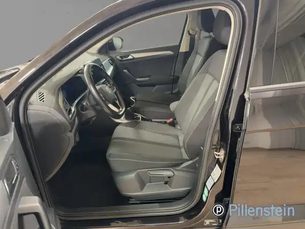 VW T-ROC (7/17)