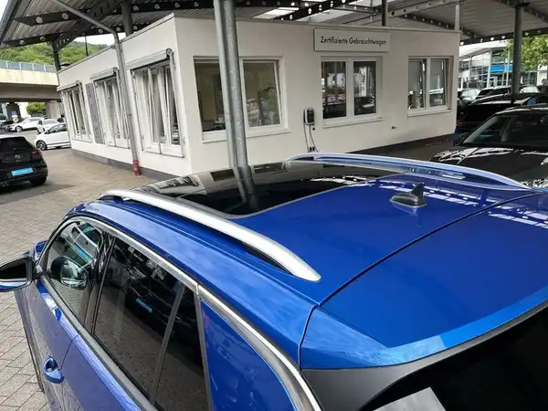 VW T-ROC (15/22)