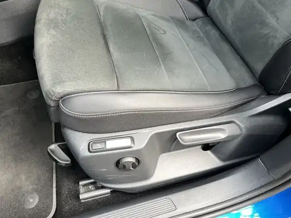 VW T-ROC (18/22)