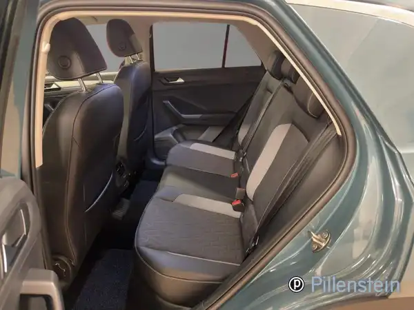 VW T-ROC (12/19)
