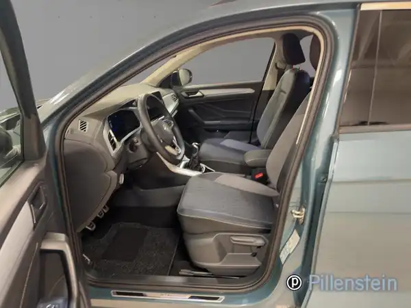 VW T-ROC (9/19)
