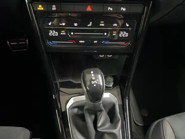 VW T-ROC (12/20)