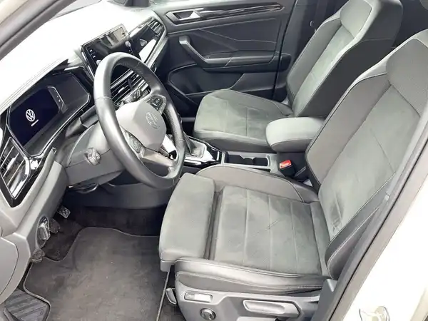VW T-ROC (11/19)