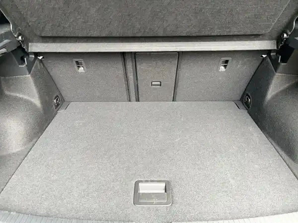 VW T-ROC (11/22)