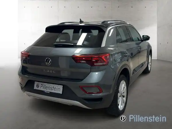 VW T-ROC (4/16)