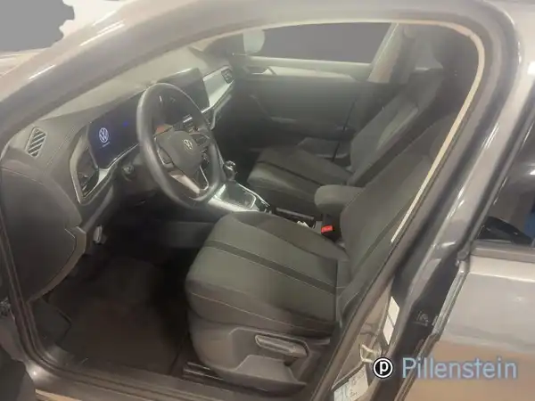 VW T-ROC (7/17)