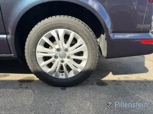 VW T6.1 MULTIVAN (4/15)