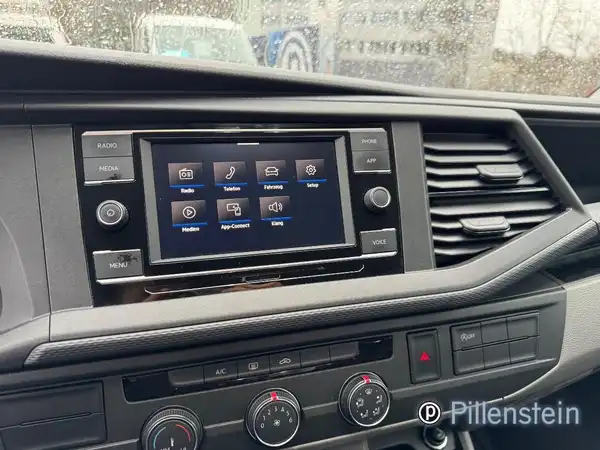 VW T6.1 KOMBI (8/11)