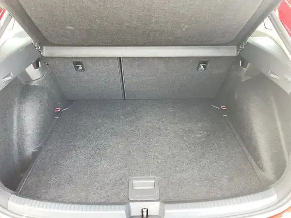 VW TAIGO (13/19)