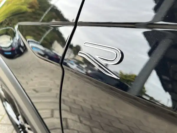 VW TAIGO R-LINE (17/18)