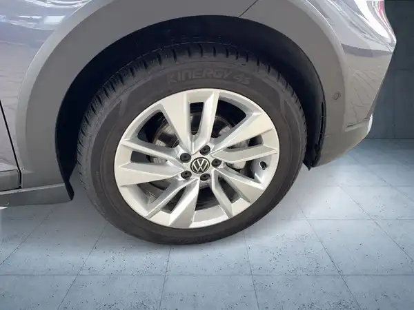 VW TAIGO (6/17)