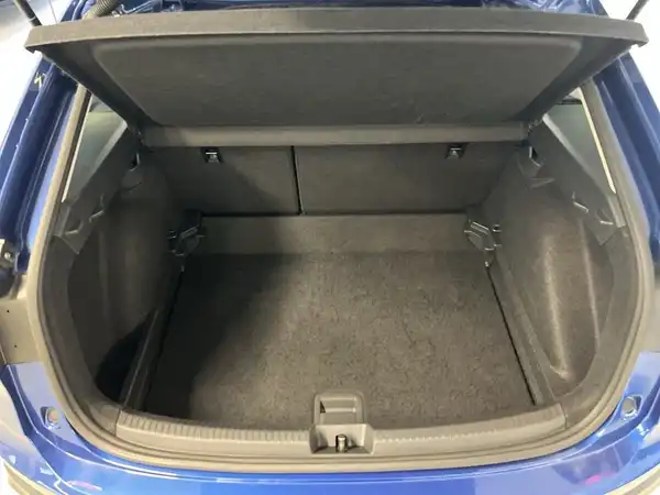 VW TAIGO (17/21)