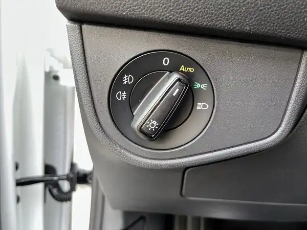 VW TAIGO R-LINE (16/20)