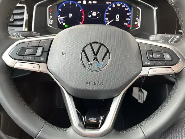VW TAIGO R-LINE (23/25)