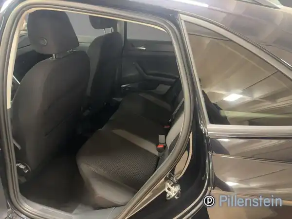 VW TAIGO (9/17)