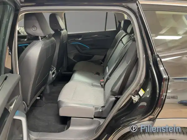 VW TAYRON (12/19)