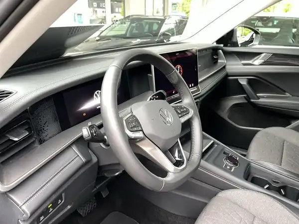 VW TAYRON (19/22)