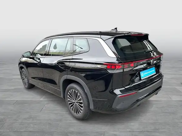 VW TAYRON (4/22)