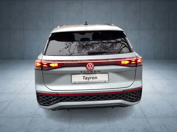 VW TAYRON (4/21)
