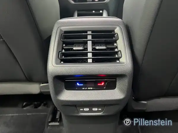 VW TAYRON (10/14)