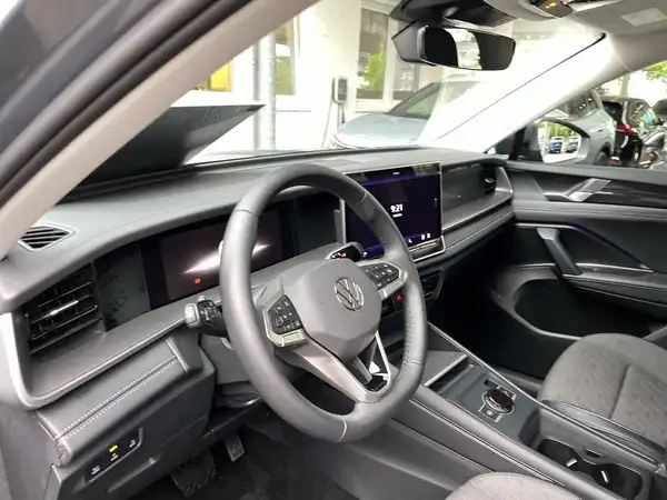 VW TAYRON (19/22)