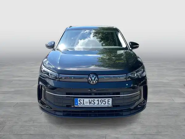 VW TIGUAN (8/20)