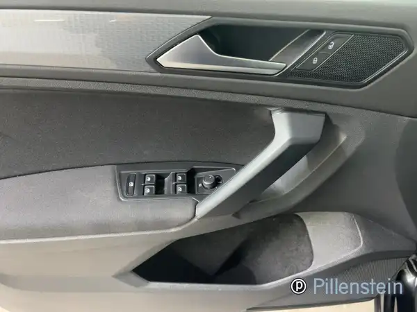 VW TIGUAN (7/16)