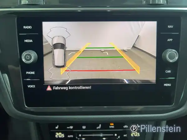 VW TIGUAN (10/16)