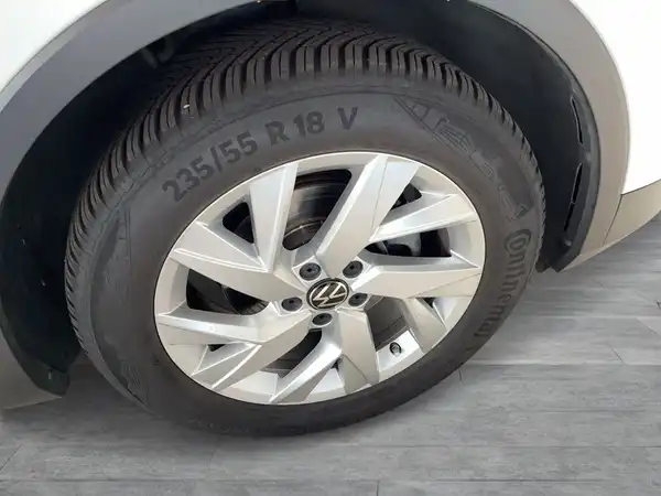 VW TIGUAN (5/21)