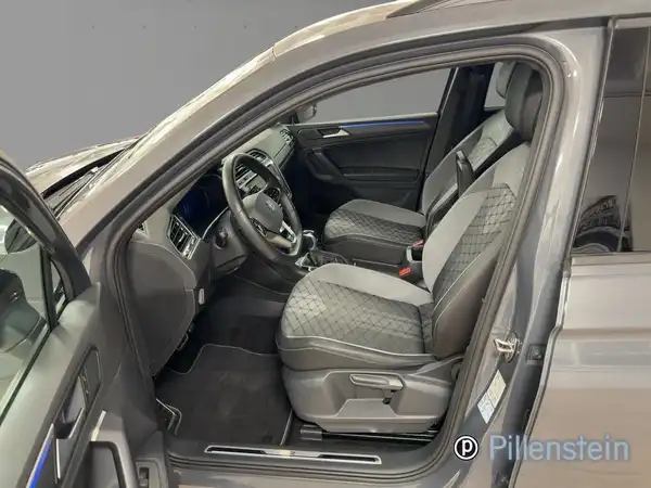 VW TIGUAN (7/17)