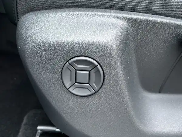 VW TIGUAN (17/17)