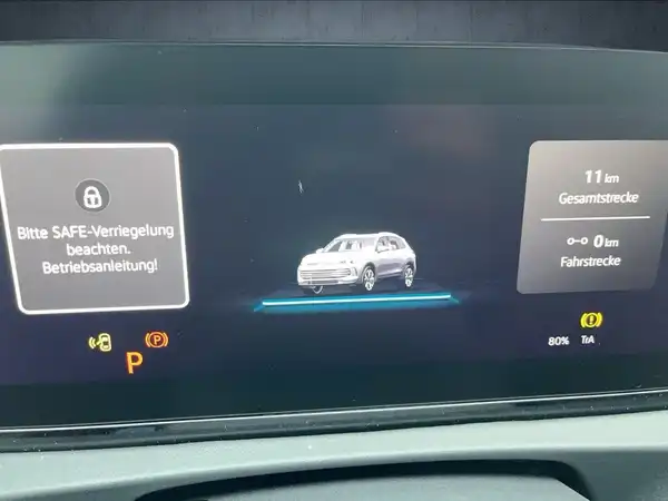 VW TIGUAN (10/17)
