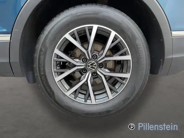 VW TIGUAN (4/18)