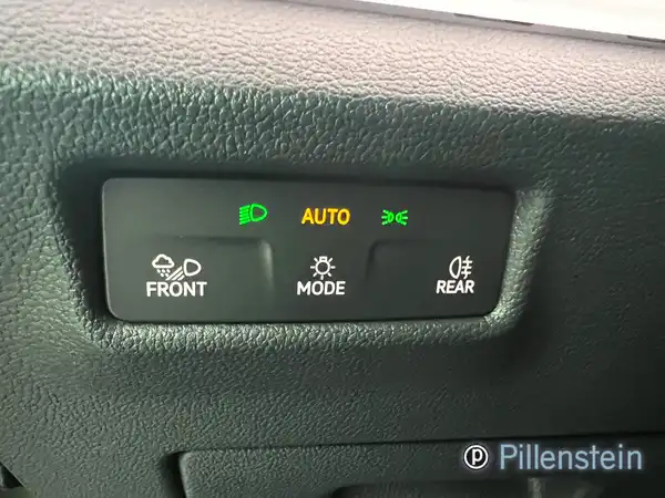 VW TIGUAN (10/13)