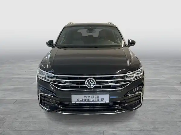 VW TIGUAN (8/17)