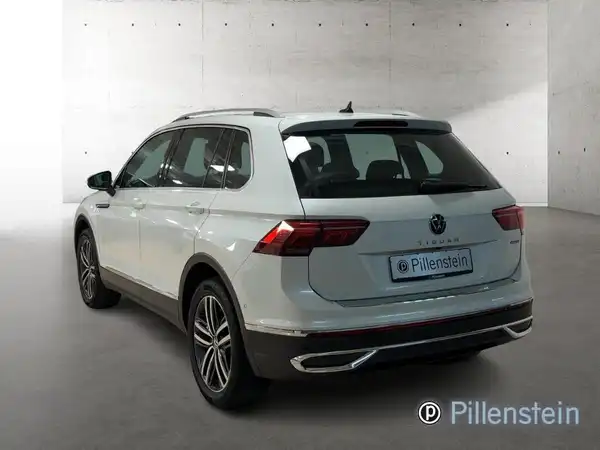 VW TIGUAN (3/17)