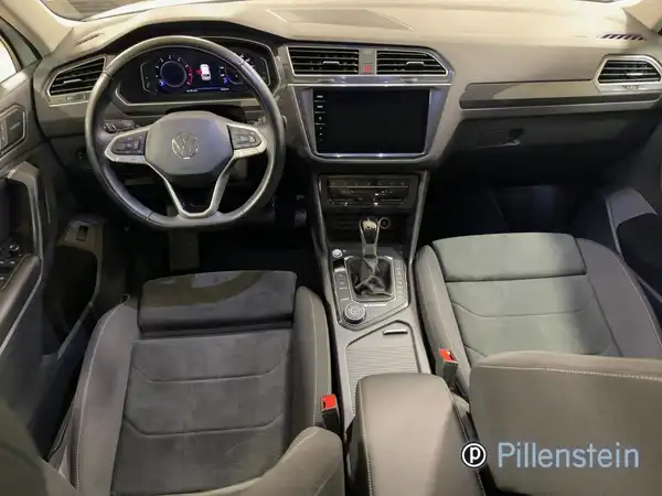 VW TIGUAN (8/17)