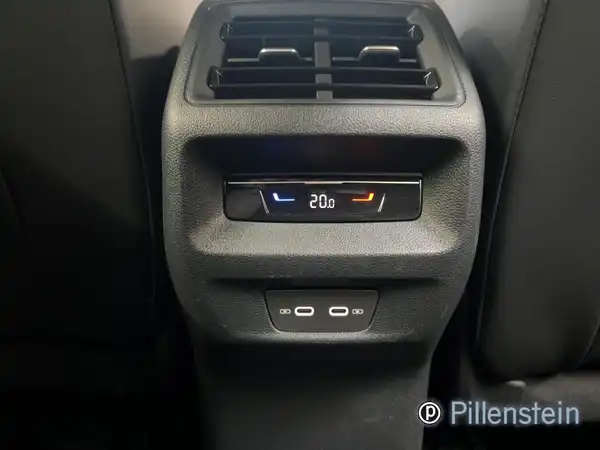 VW TIGUAN (14/19)