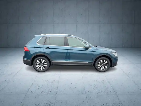 VW TIGUAN (7/20)