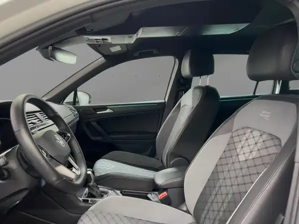 VW TIGUAN (5/8)