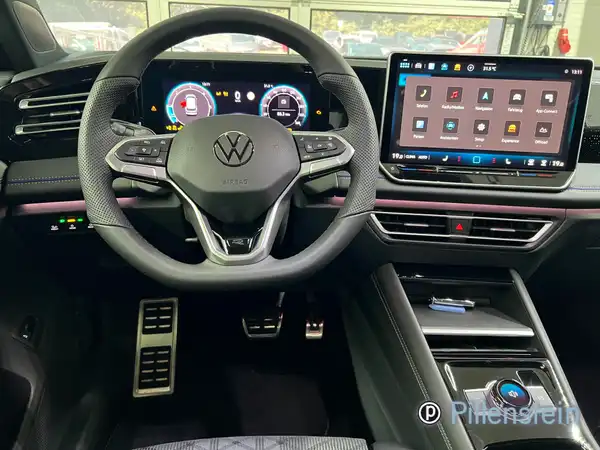 VW TIGUAN (5/12)
