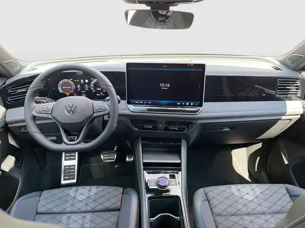 VW TIGUAN (11/18)