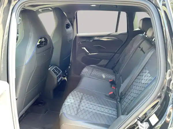 VW TIGUAN (12/18)