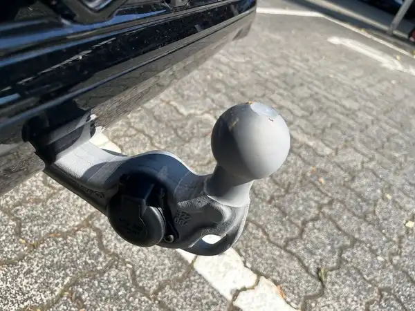 VW TIGUAN (15/18)