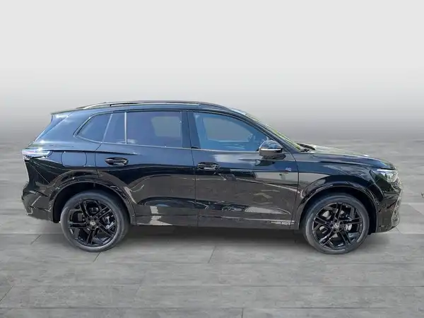 VW TIGUAN (6/18)