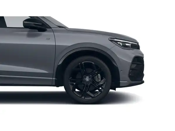 VW TIGUAN (3/10)